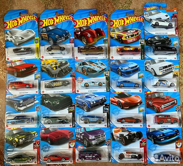 Коллекция моделей Hot wheels