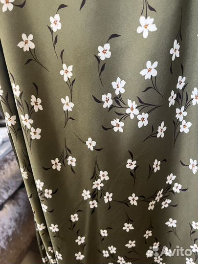 Сатиновая юбка-миди