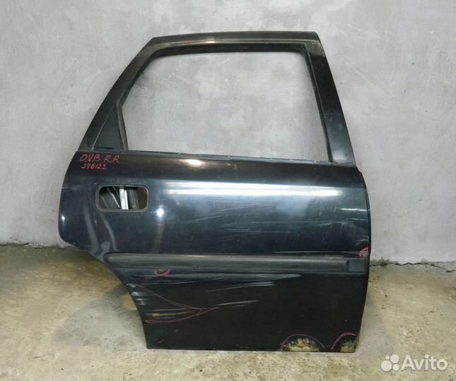 Дверь задняя правая Opel Vectra B