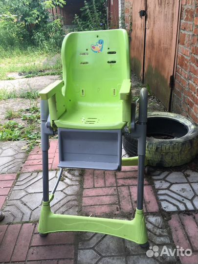 Детский стульчик для кормления