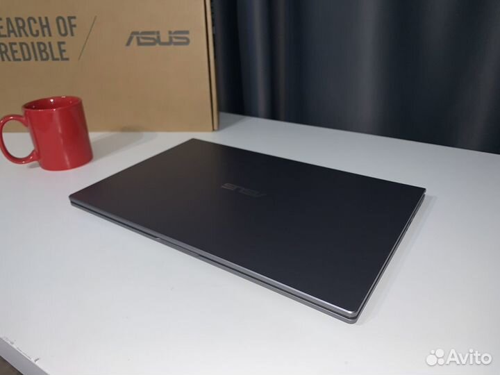 Asus i3-1115g4, ram 8gb, SSD 256gb, HDD 1.000gb