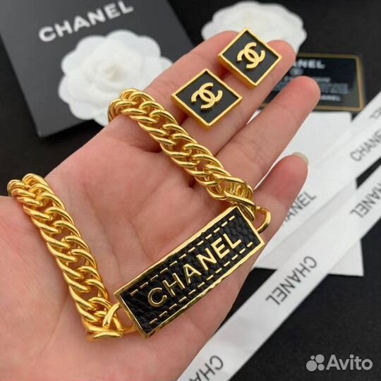 Украшение chanel