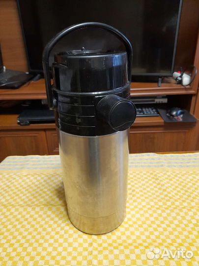 Термос 3 литра. В резерве