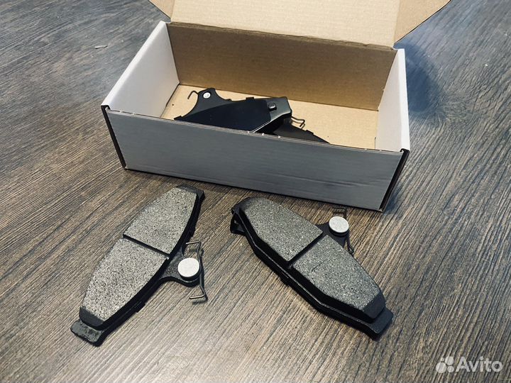 Колодки тормозные задние Corvette/Camaro/Firebird