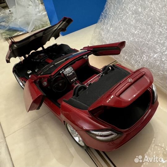 Mercedes SLR McLaren Roadster 1:18