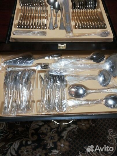 Набор столовых приборов