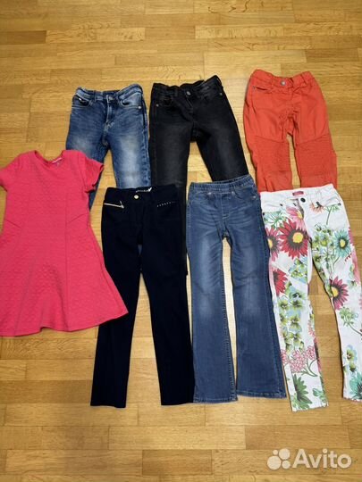 Пакет фирменной одежды на девочку 122 размер