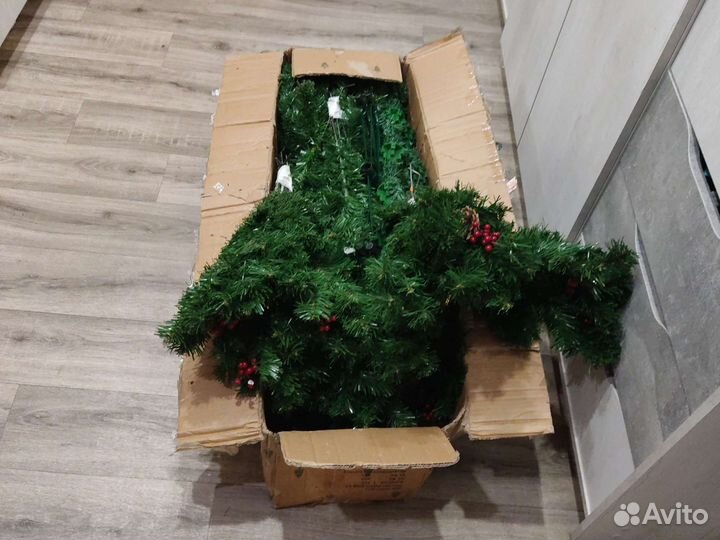 Ëлка новогодняя искуственная