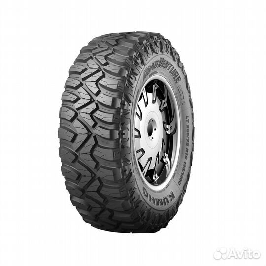 Kumho Road Venture AT52 315/70 R17