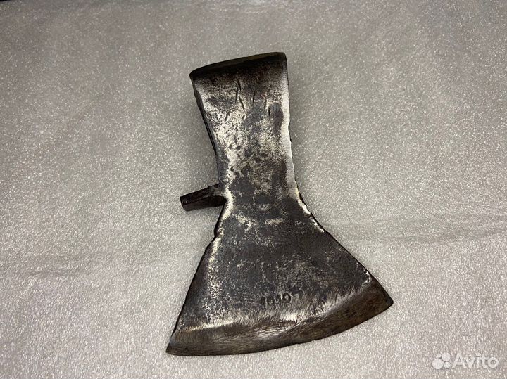 Старинный топор 1913 год