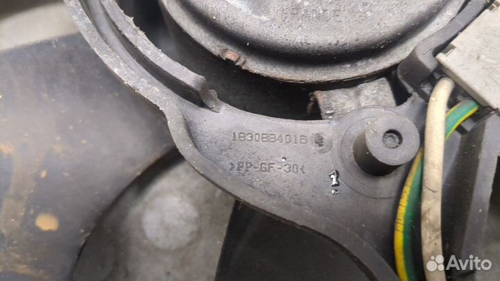 Вентилятор радиатора Peugeot 406, 2001