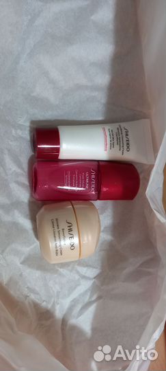 Shiseido подарочный набор