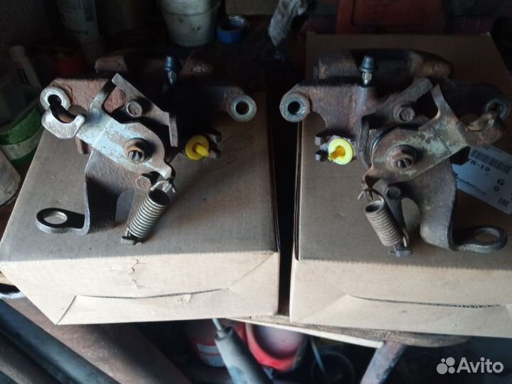 Тормозной суппорт задний mitsubishi asx 2014 г.вэ