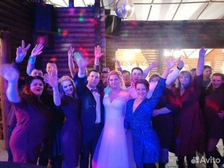 Ведущая праздничных событий