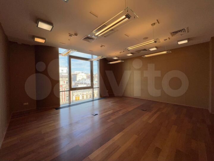 Офис 883 кв.м