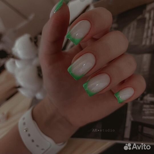 Маникюр и Педикюр