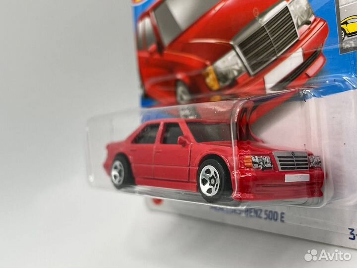 Hot Wheels Mercedes-benz 500 e (Красный)