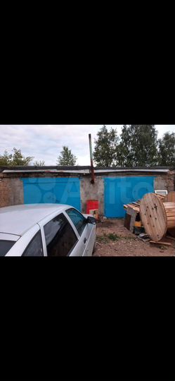 Гараж, > 30 м²