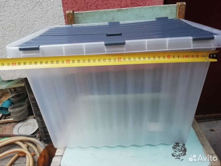 Контейнер пластиковый 30 на 40 см