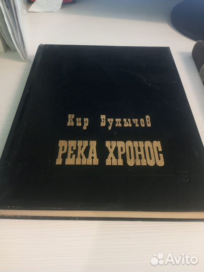 Продам книги