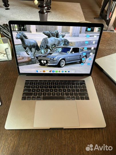 Apple MacBook Pro 15 mid 2017, i7, 16gb, 512gb SSD