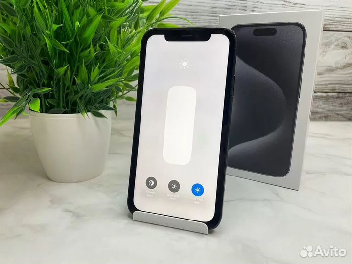 iPhone Xr в корпусе 15 Pro