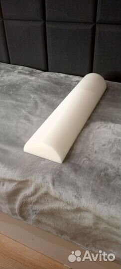 Подушка для поясницы на кушетку