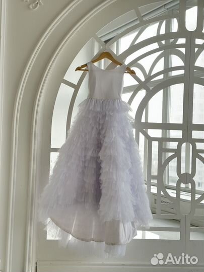 Платье пышное белое со шлейфом pure soul 128