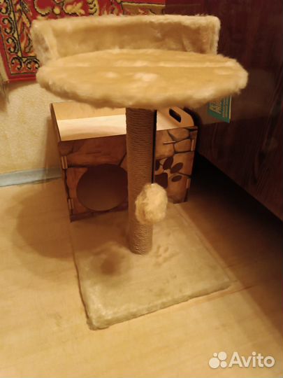 Когтеточка с лежанкой
