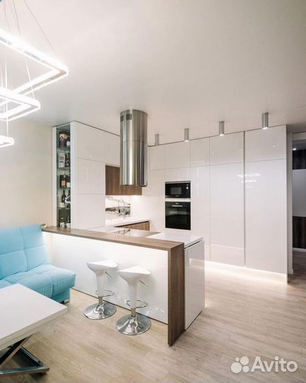 Кухонный гарнитур угловой