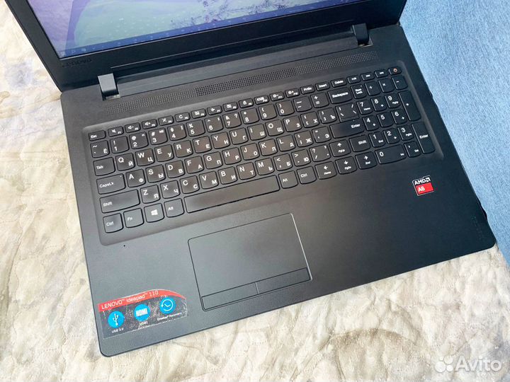 Ноутбук Lenovo 15.6 /4 Ядра / 8GB / SSD / M430 2GB