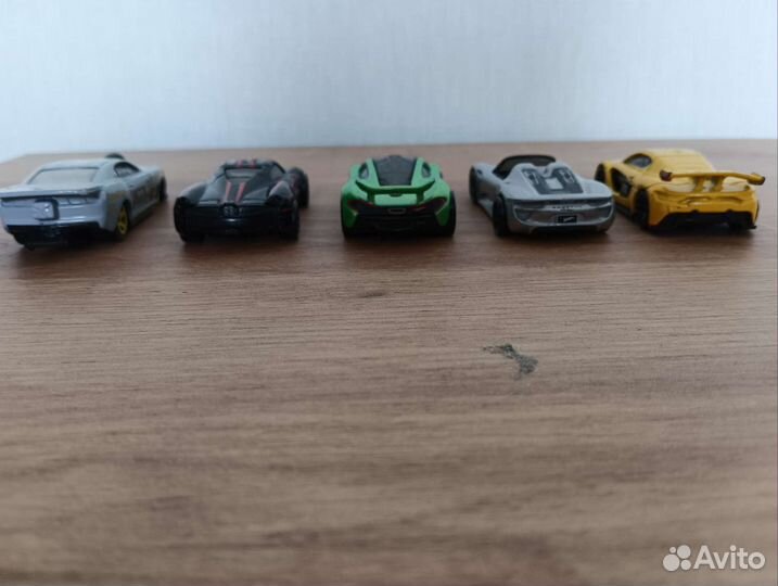 Машинки Hot wheels