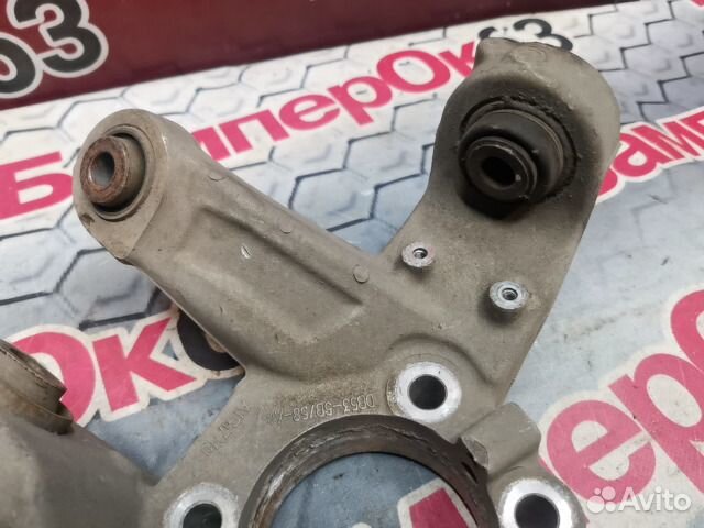 Кулак поворотный задний правый Ford Explorer