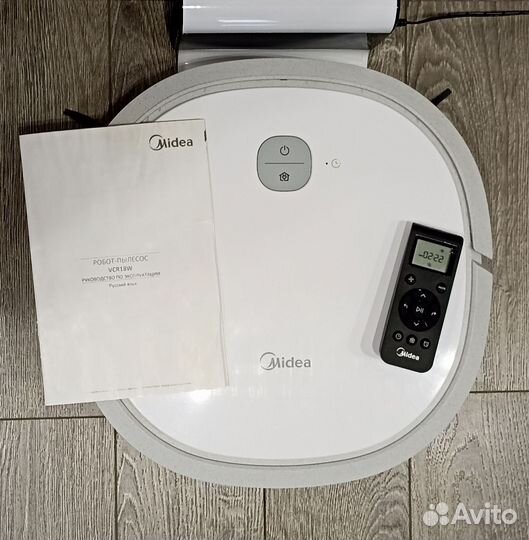 Робот пылесос Midea