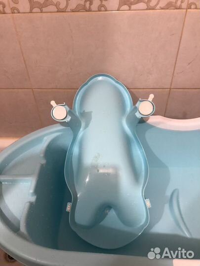 Ванночка для купания с горкой