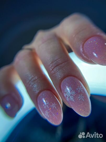 Услуги маникюра на дому