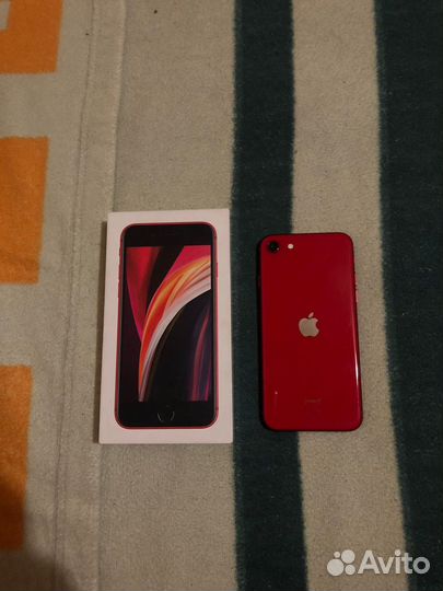 iPhone SE (2020), 64 ГБ