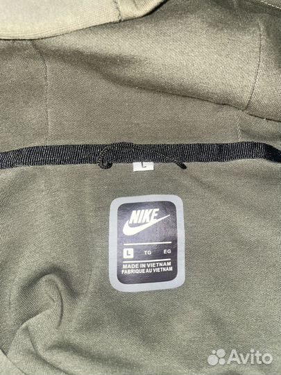 Зипка nike tech fleece