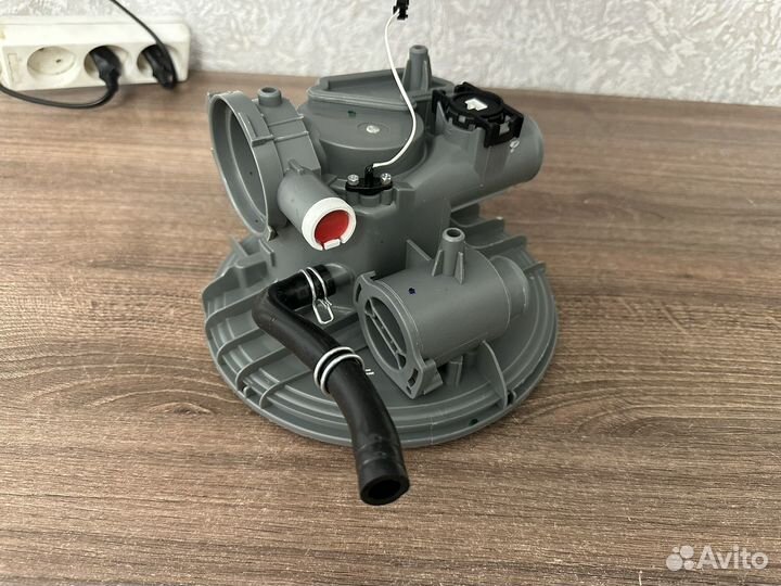 Чаша- распределительная посудомоечной машины