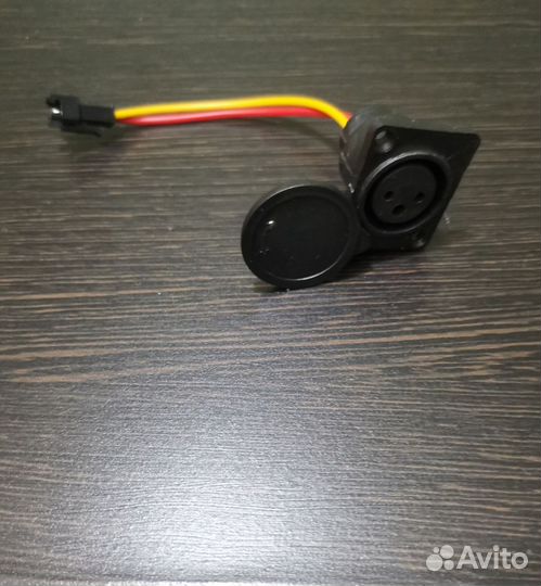 Гнездо З/У 3pin