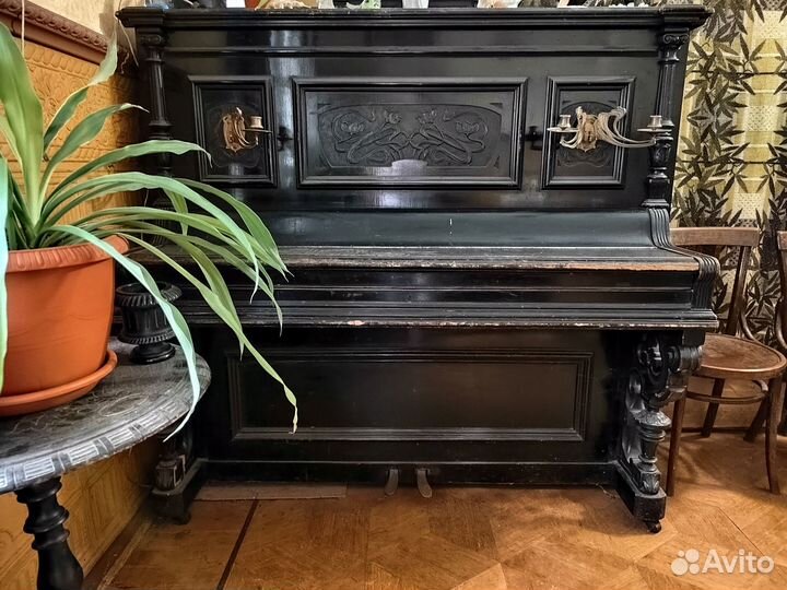 Антикварное пианино / фортепиано F. Muhlbach