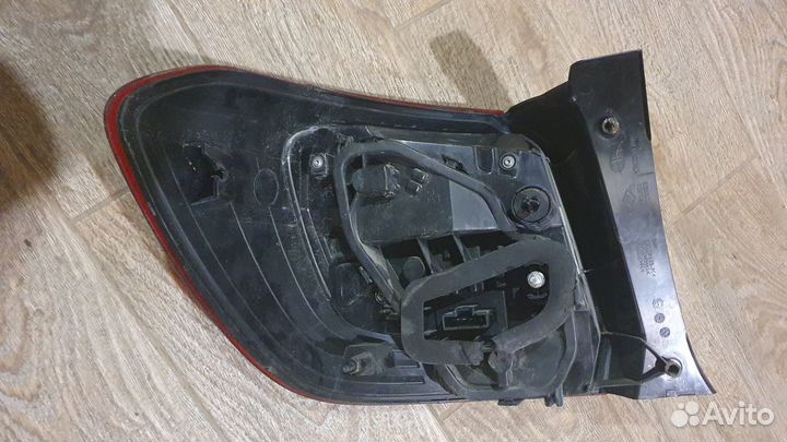Фонарь задний правый Sandero 2014