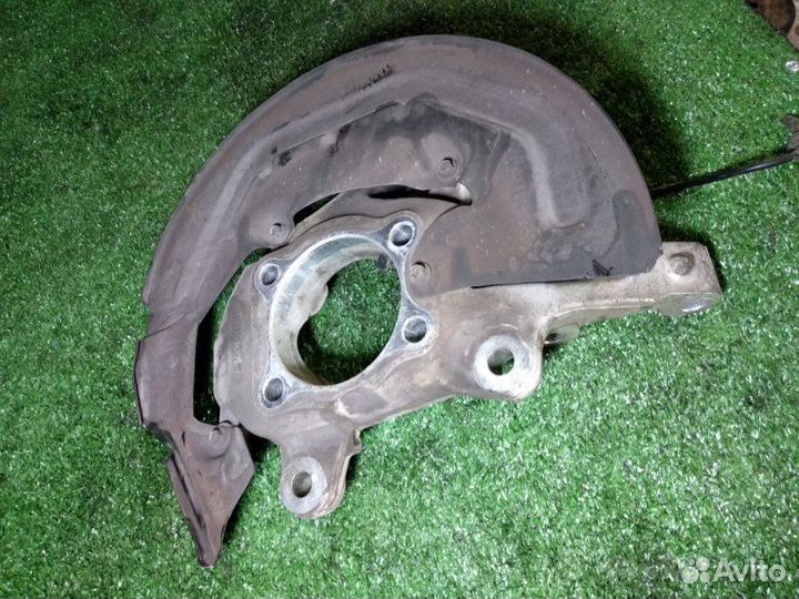 Кулак поворотный передний левый Ford Explorer 5