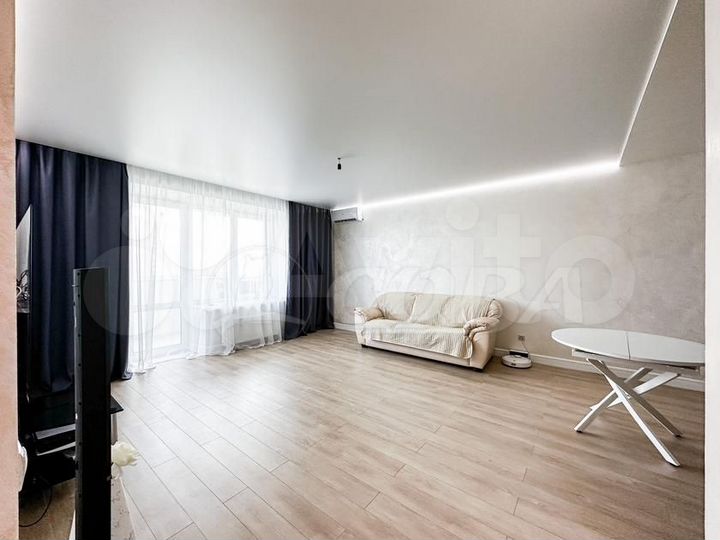 2-к. квартира, 79 м², 7/9 эт.