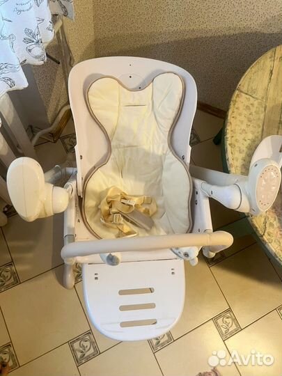 Стул-качелька для кормления