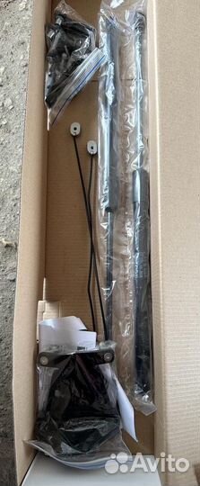 Упоры капота