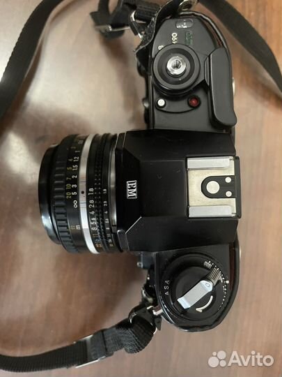 Зеркальный фотоаппарат nikon em