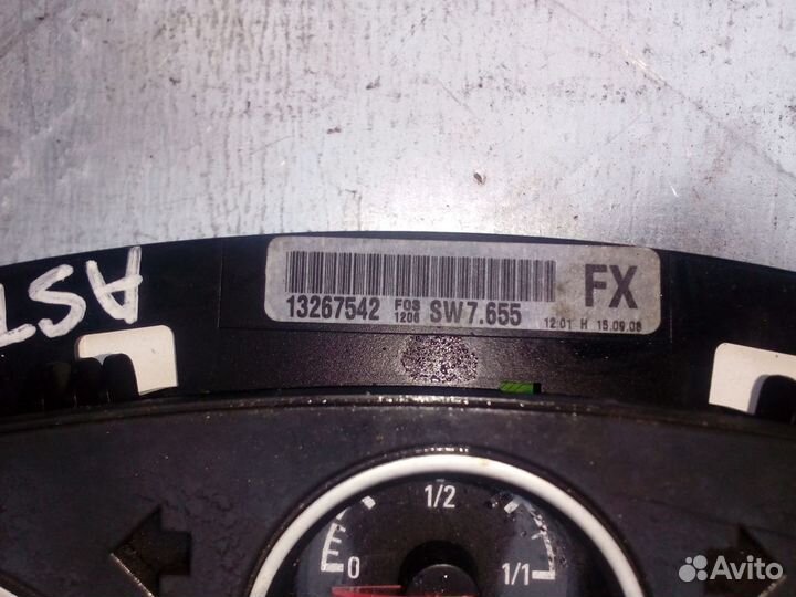 Панель приборов Opel Astra H, 2009г