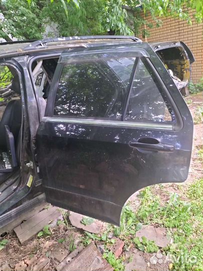 Дверь передняя левая на Кадиллак srx 1