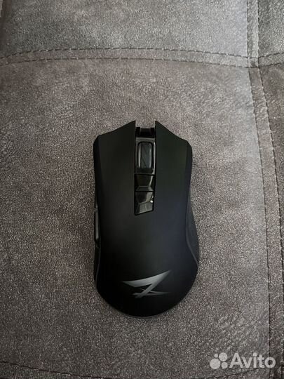 Проводные наушники